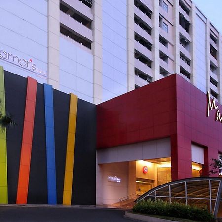 Amaris Hotel Mangga Dua Square Jakarta Exterior photo